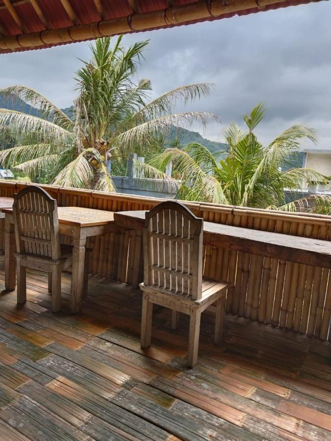 Amed Stop Inn Homestay, Rooftop Restaurant And Bar Εξωτερικό φωτογραφία